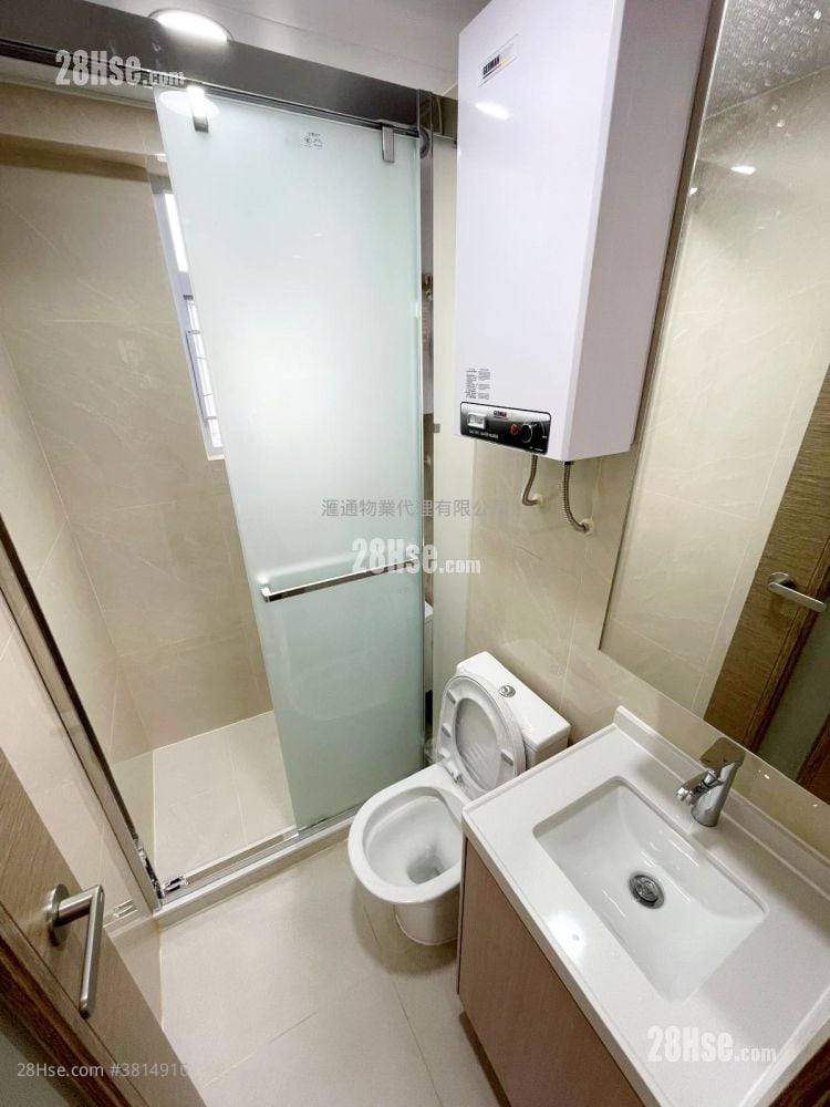 Hoi Ning Building Sell 2 Bedrooms , 1 Bathroom 279 ft²