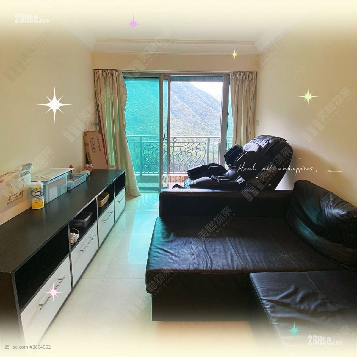 living room: Caribbean Coast Sell 2 Bedrooms , 1 Bathroom 548 ft²