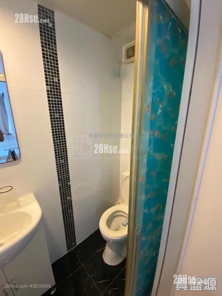 康怡花园 售盘 3 房 , 2 浴室 616 平方尺