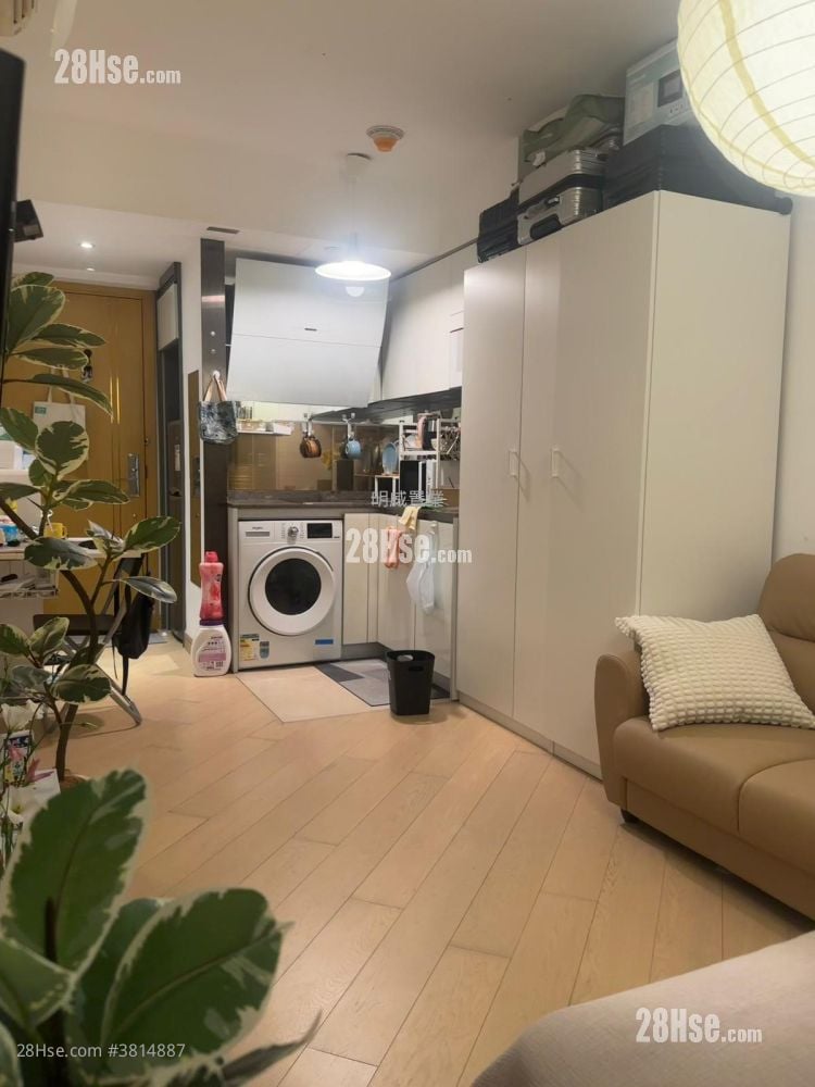 麦花臣汇 租盘 283 平方尺