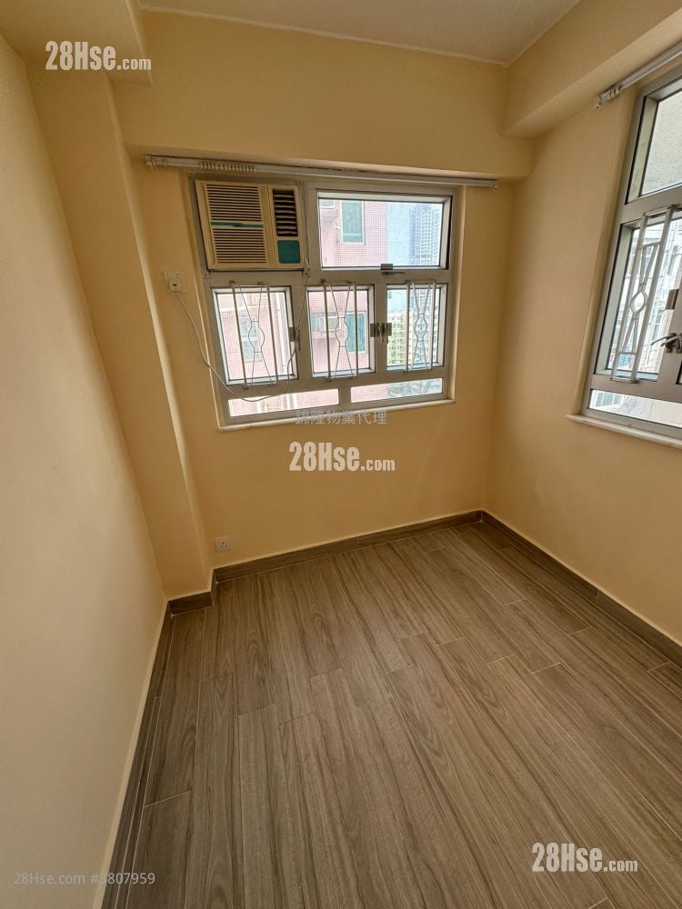 德宝大厦 租盘 2 房 , 1 浴室 285 平方尺