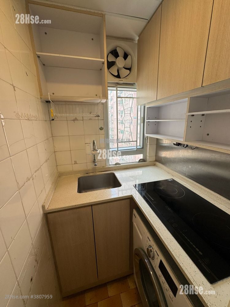 德宝大厦 租盘 2 房 , 1 浴室 285 平方尺