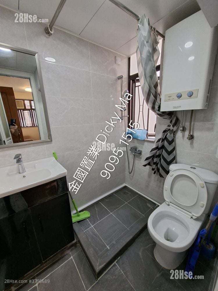 伟晴阁 租盘 2 房 , 1 浴室 306 平方尺
