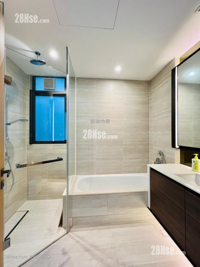 满名山 售盘 4 房 , 4 浴室 1,259 平方尺