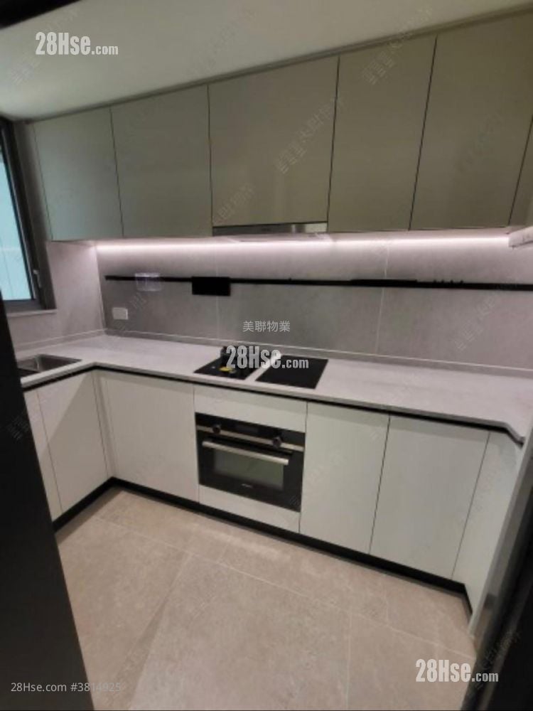 Novo Land Sell 3 Bedrooms , 2 Bathrooms 706 ft²