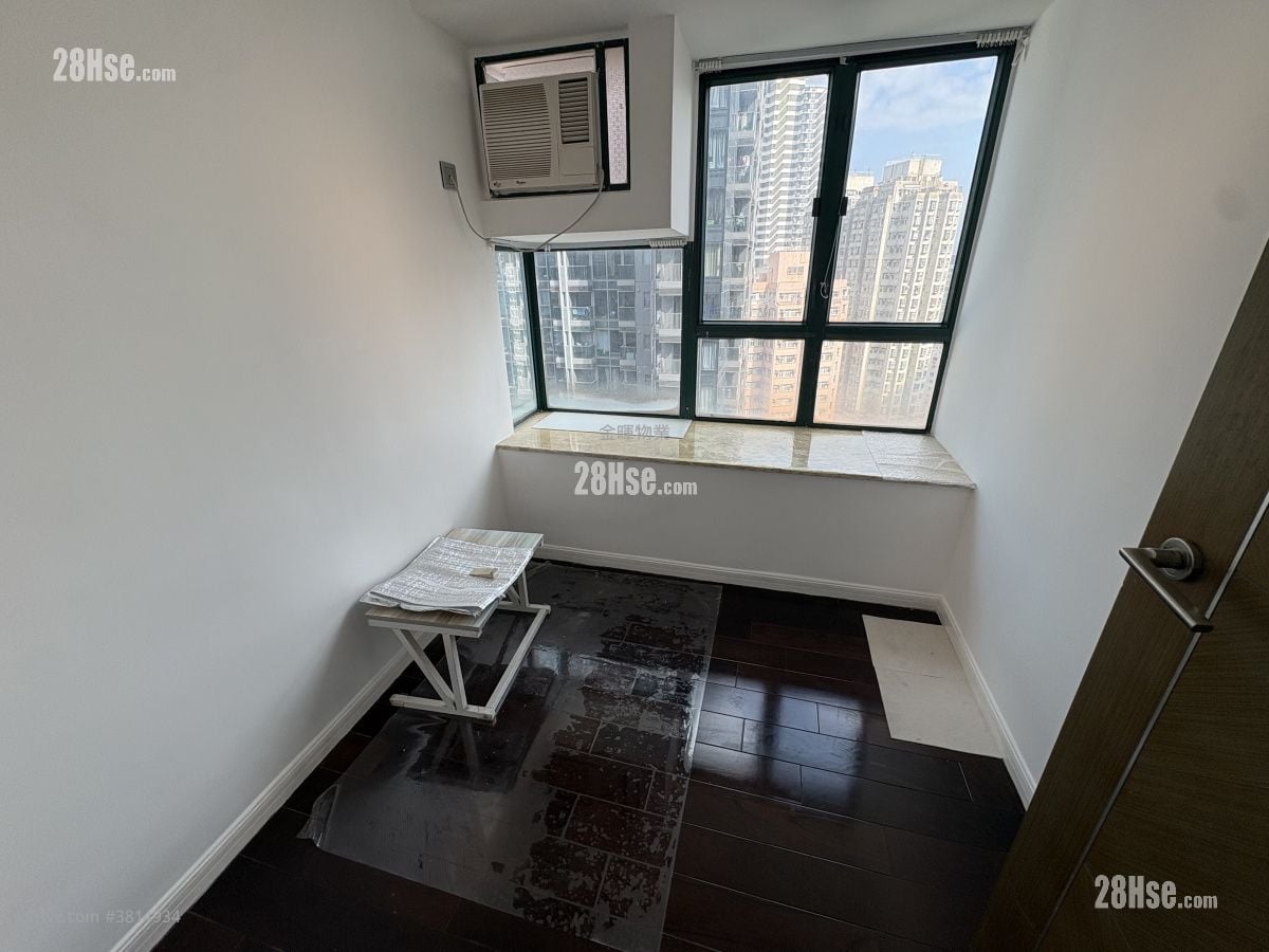 Intelligent Court Rental 2 Bedrooms , 1 Bathroom 365 ft²