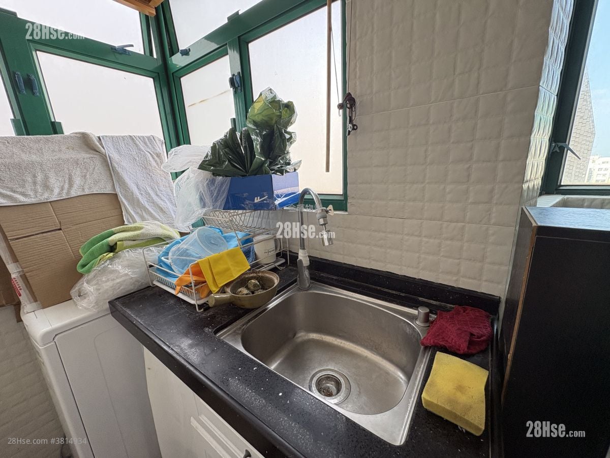 Intelligent Court Rental 2 Bedrooms , 1 Bathroom 365 ft²