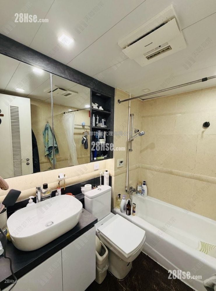 Park Central Sell 3 Bedrooms 636 ft²