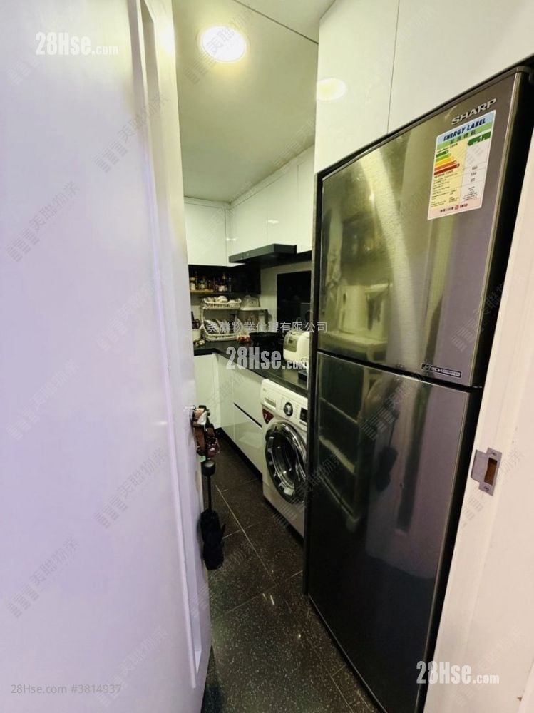 Park Central Sell 3 Bedrooms 636 ft²