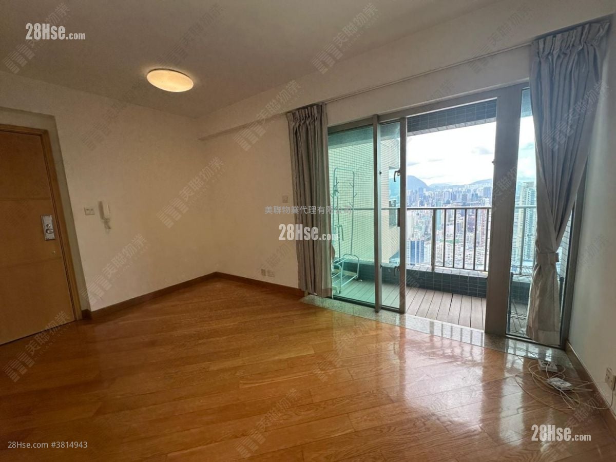 Harbour Green Sell 2 Bedrooms , 1 Bathroom 474 ft²