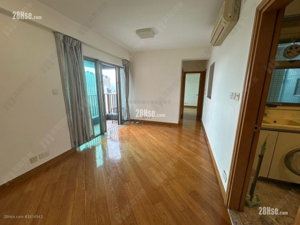 Harbour Green Sell 2 Bedrooms , 1 Bathroom 474 ft²