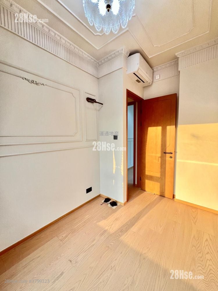 Topside Residence Rental 3 Bedrooms , 1 Bathroom 545 ft²