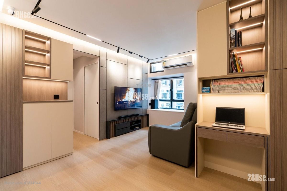 Tai Hing Gardens Rental 2 Bedrooms , 1 Bathroom 447 ft²