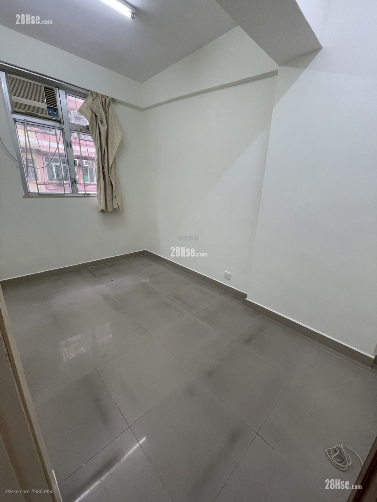 Wan Tin Building Rental 3 Bedrooms , 1 Bathroom 465 ft²