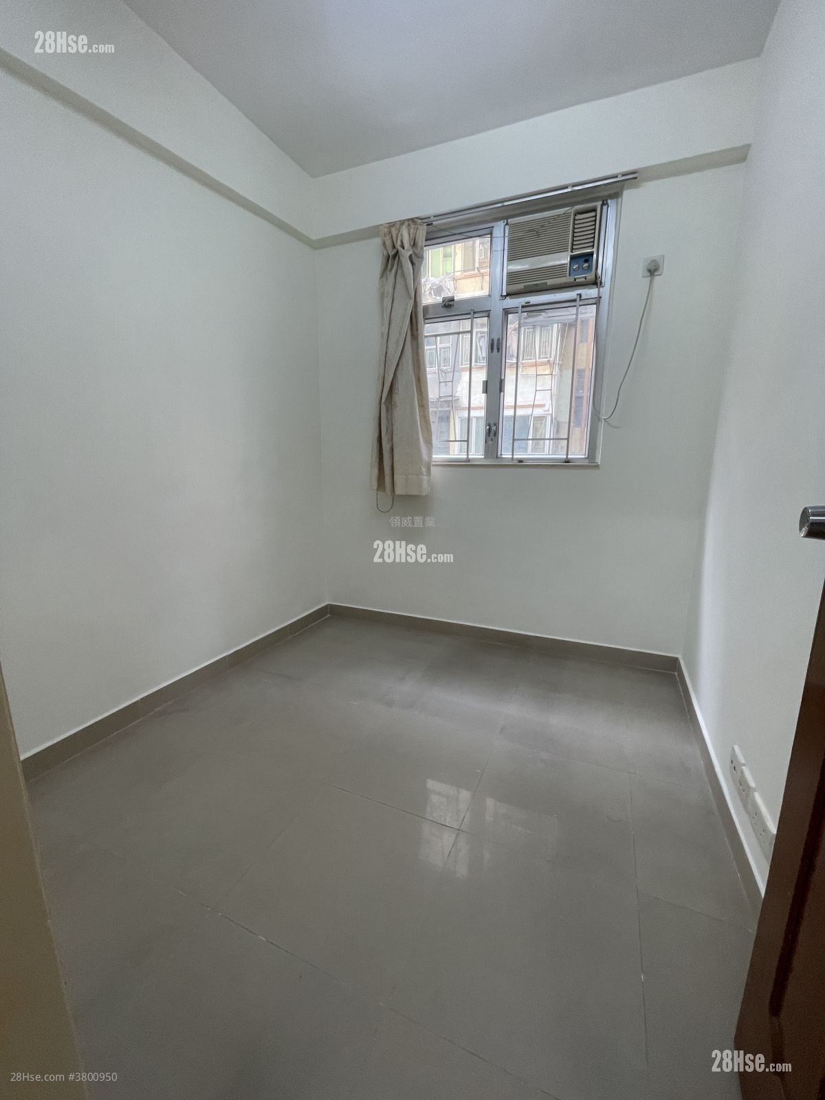 Wan Tin Building Rental 3 Bedrooms , 1 Bathroom 465 ft²