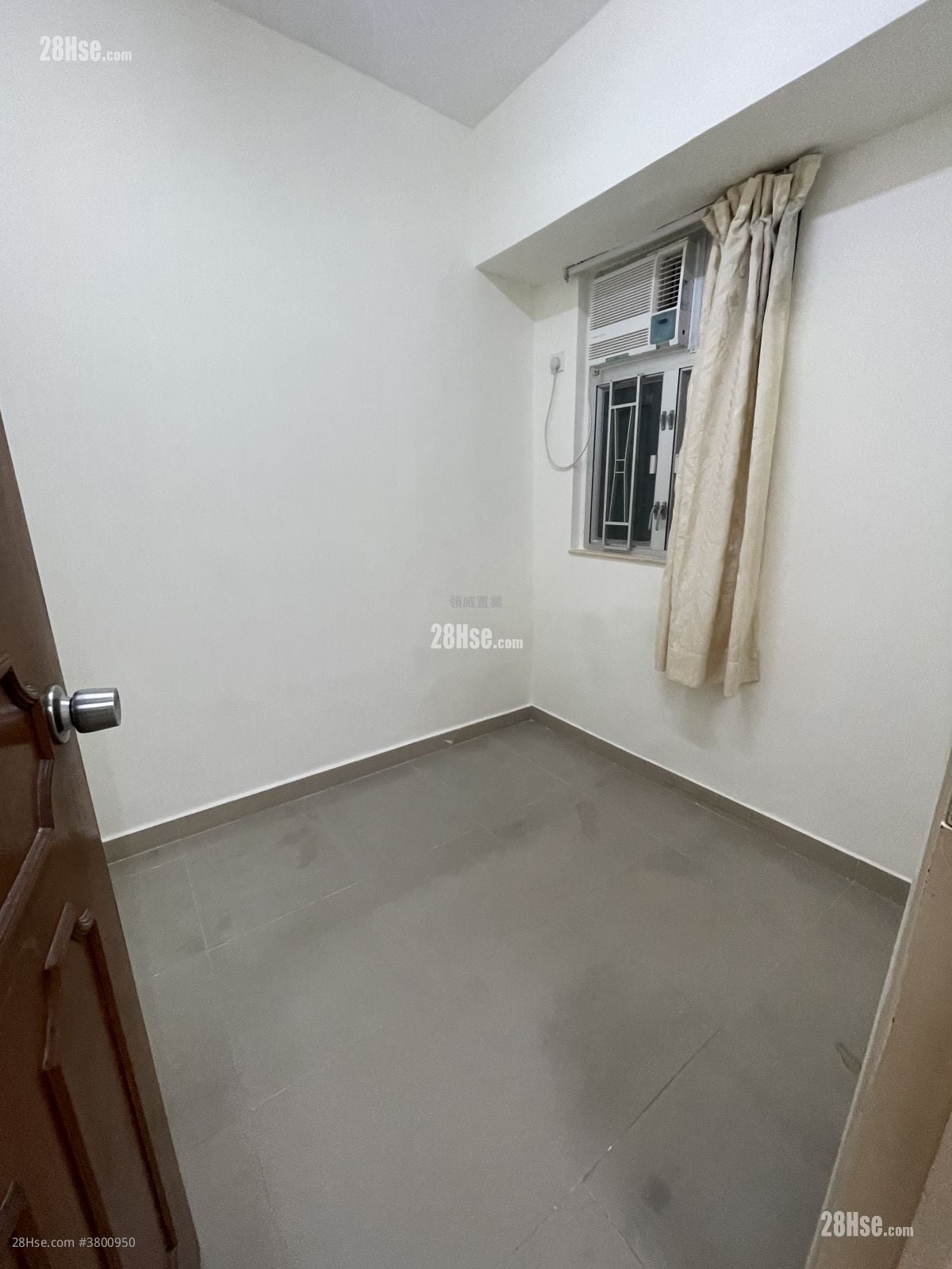 Wan Tin Building Rental 3 Bedrooms , 1 Bathroom 465 ft²