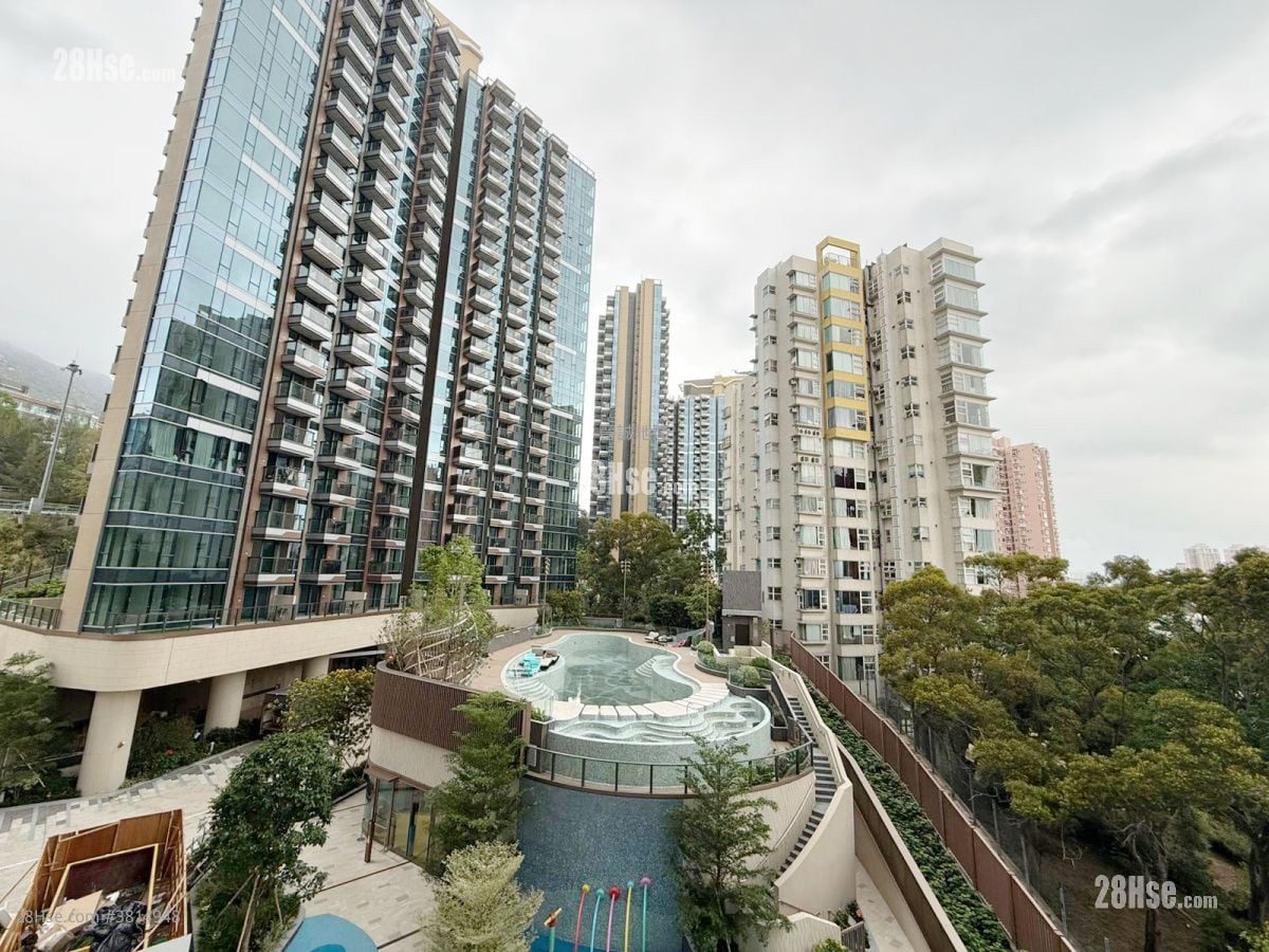 Gold Coast Bay Sell 1 Bedroom , 1 Bathroom 312 ft²