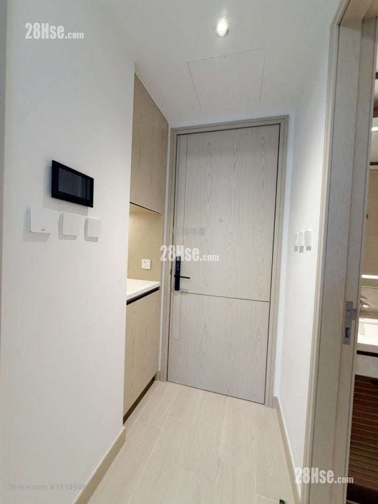 Gold Coast Bay Sell 1 Bedroom , 1 Bathroom 312 ft²