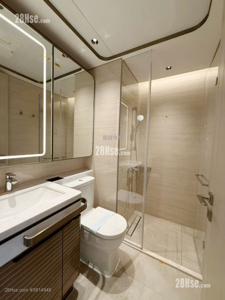 Gold Coast Bay Sell 1 Bedroom , 1 Bathroom 312 ft²