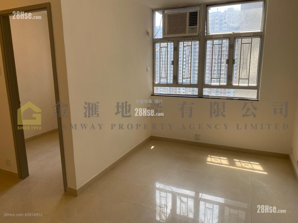 Tin Ma Court Sell 338 ft²