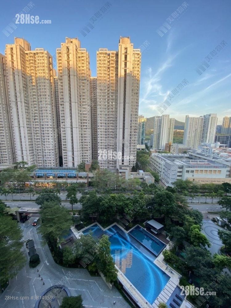 The Wings Rental 3 Bedrooms , 2 Bathrooms 827 ft²