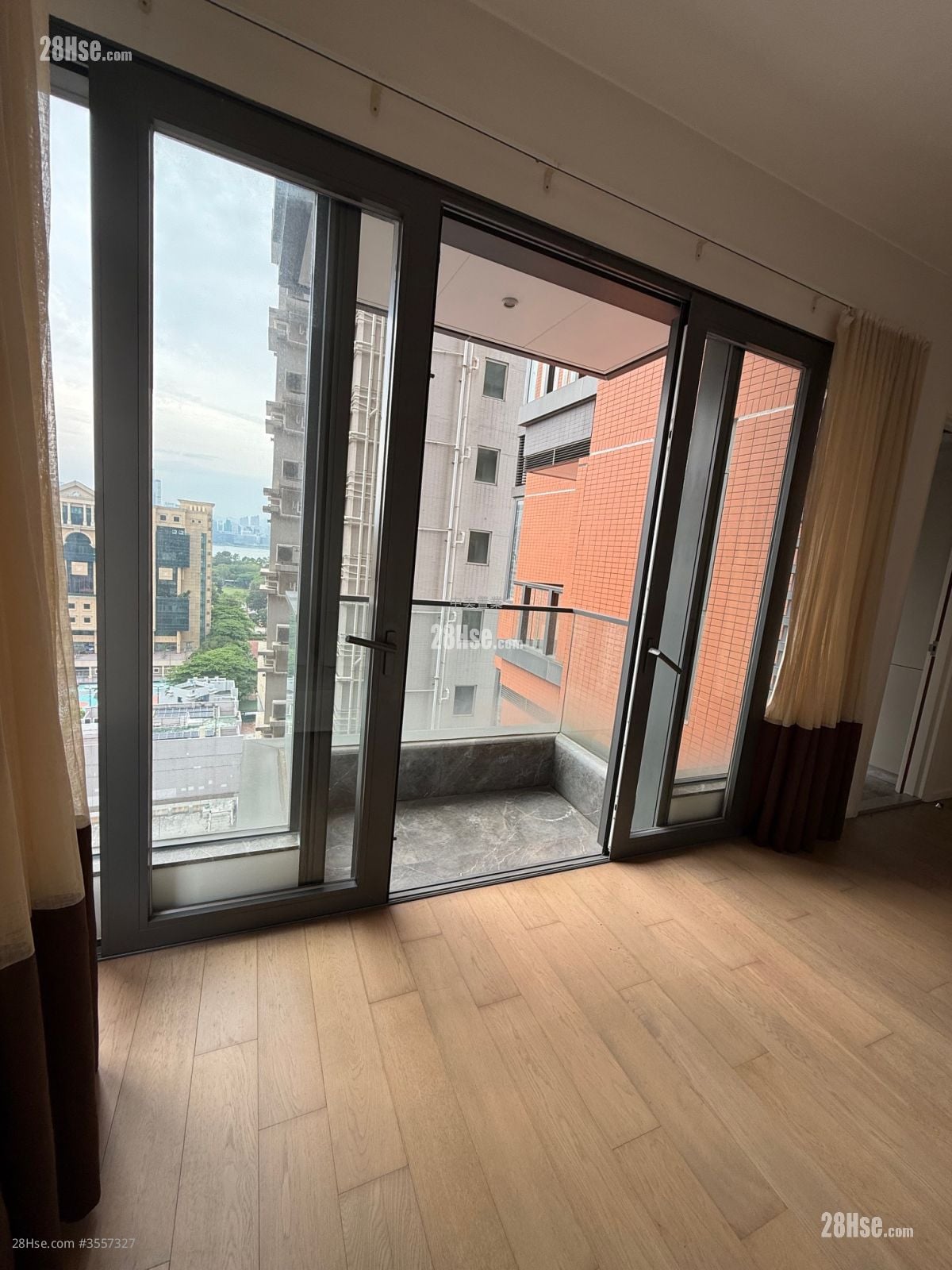 The Warren Rental 2 Bedrooms , 2 Bathrooms 612 ft²