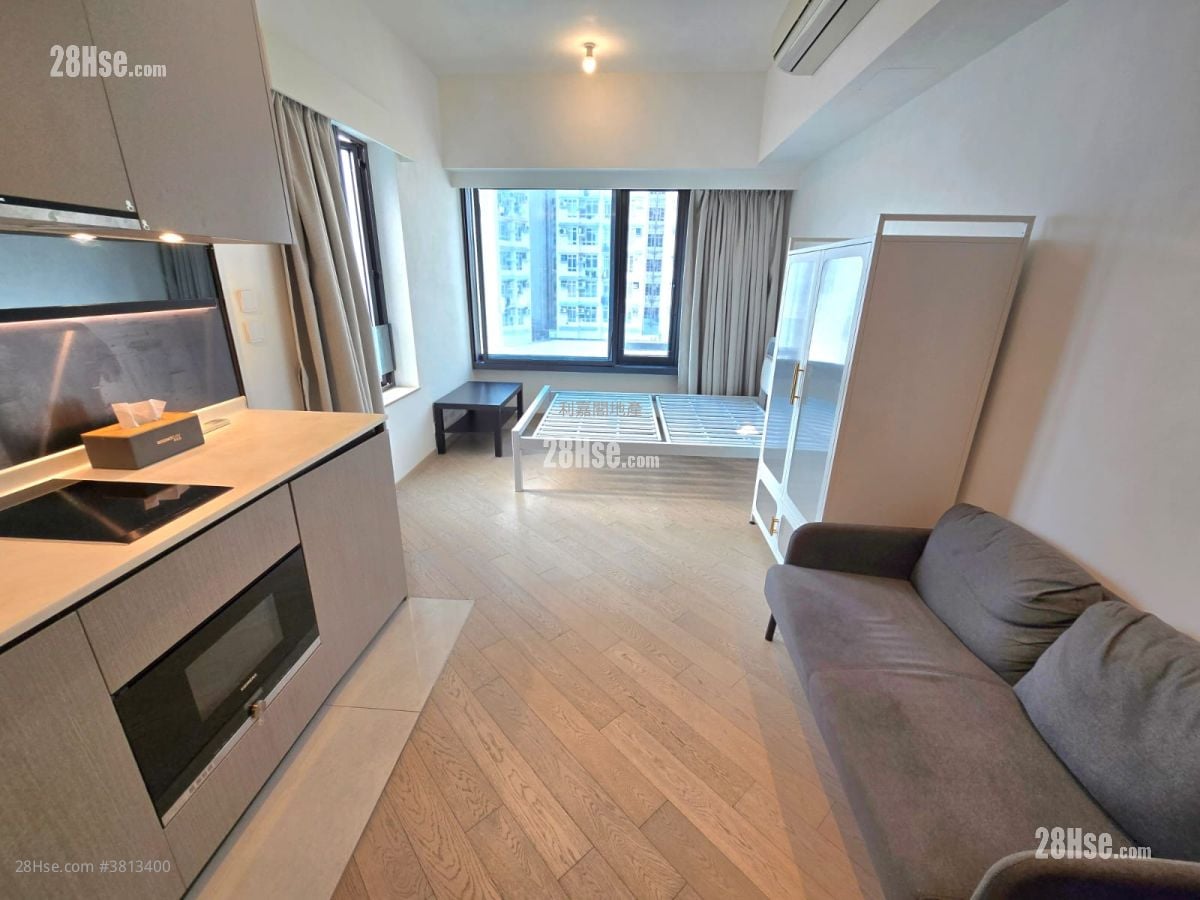 Regency Bay Rental Studio , 1 Bathroom 261 ft²