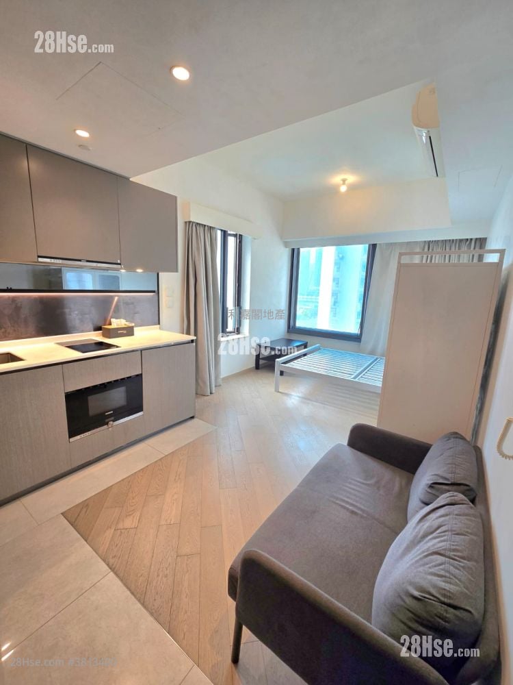 Regency Bay Rental Studio , 1 Bathroom 261 ft²