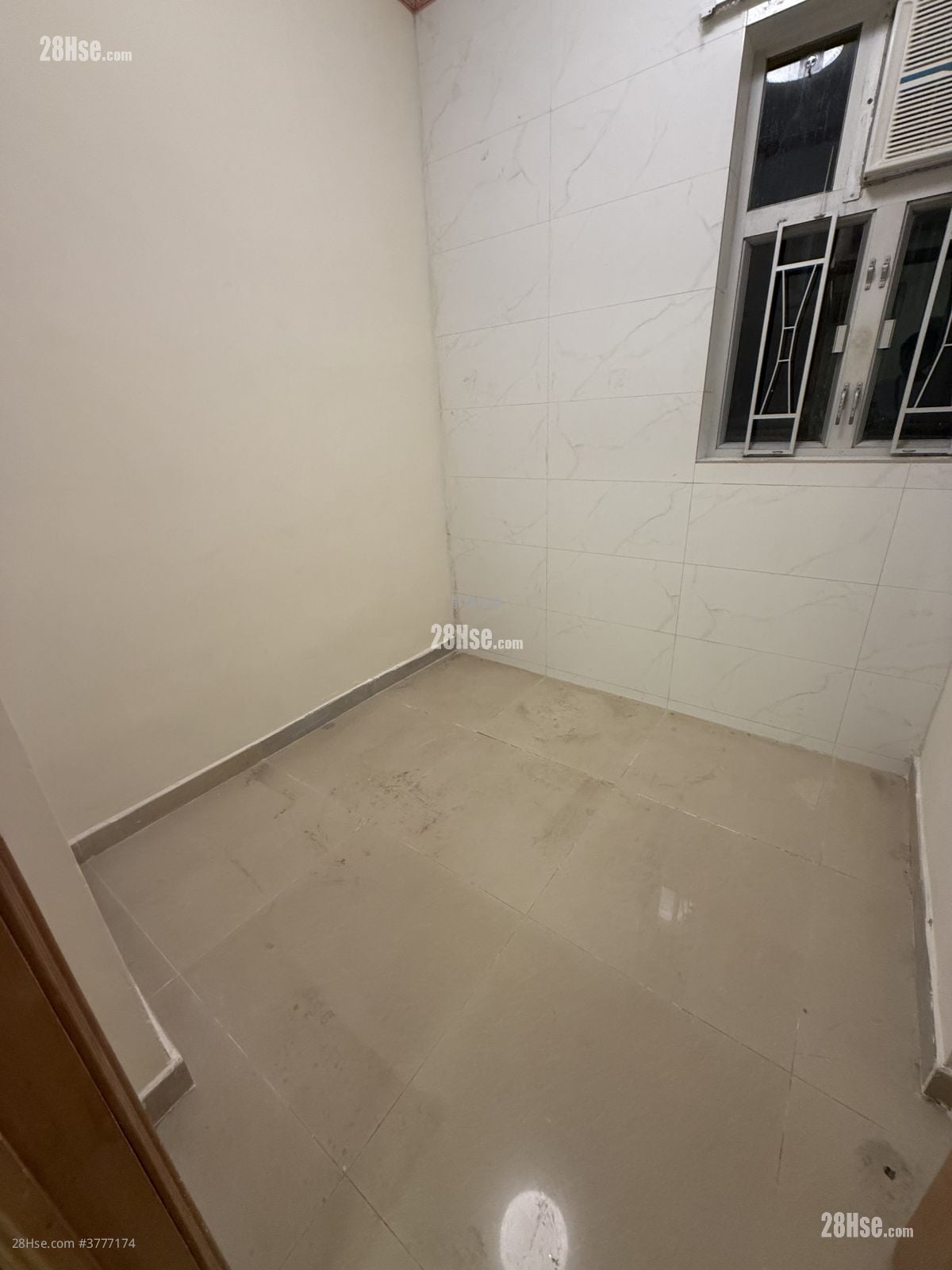 Man Yuen Building Rental 1 Bedroom , 1 Bathroom 180 ft²