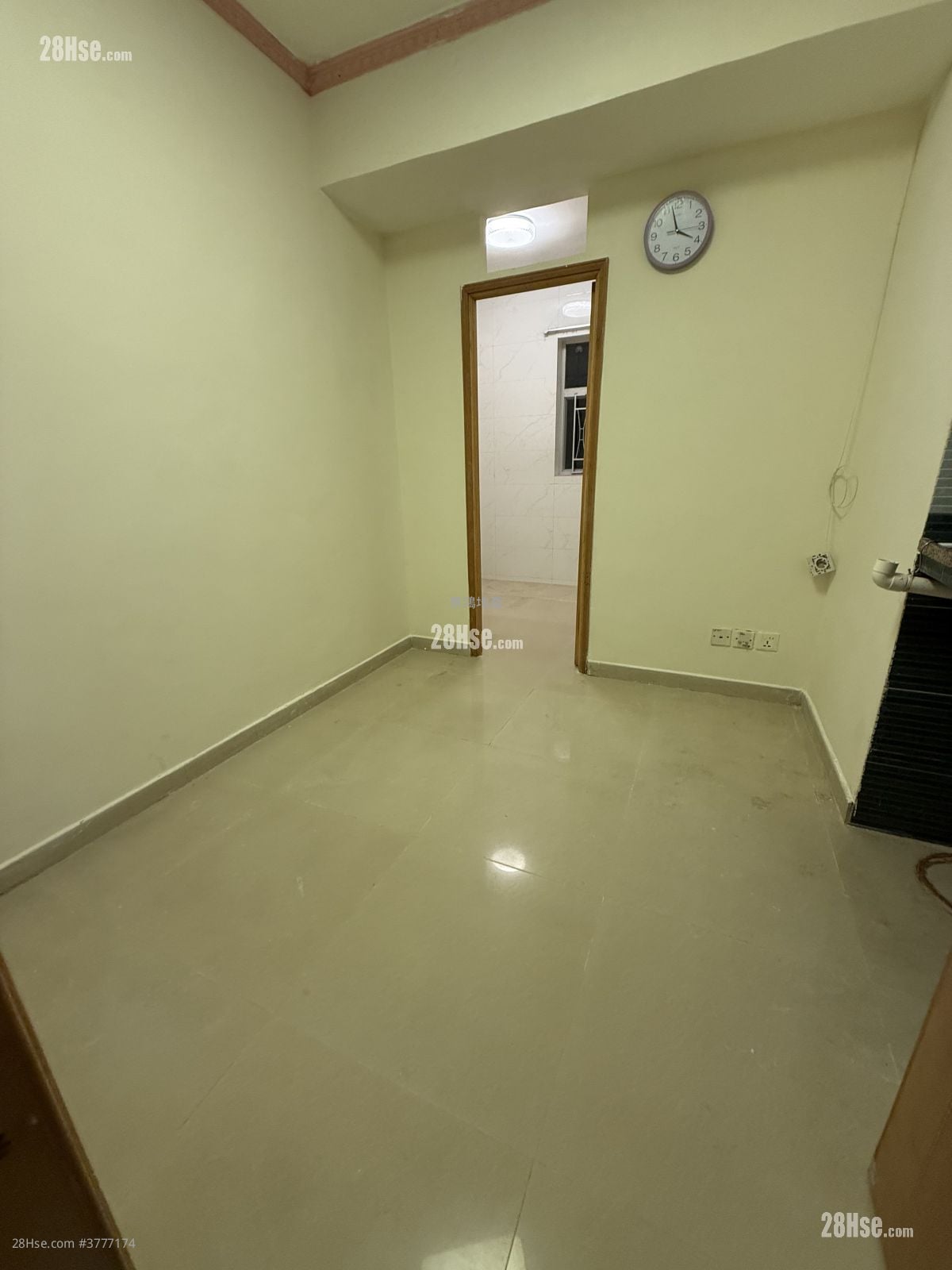 Man Yuen Building Rental 1 Bedroom , 1 Bathroom 180 ft²