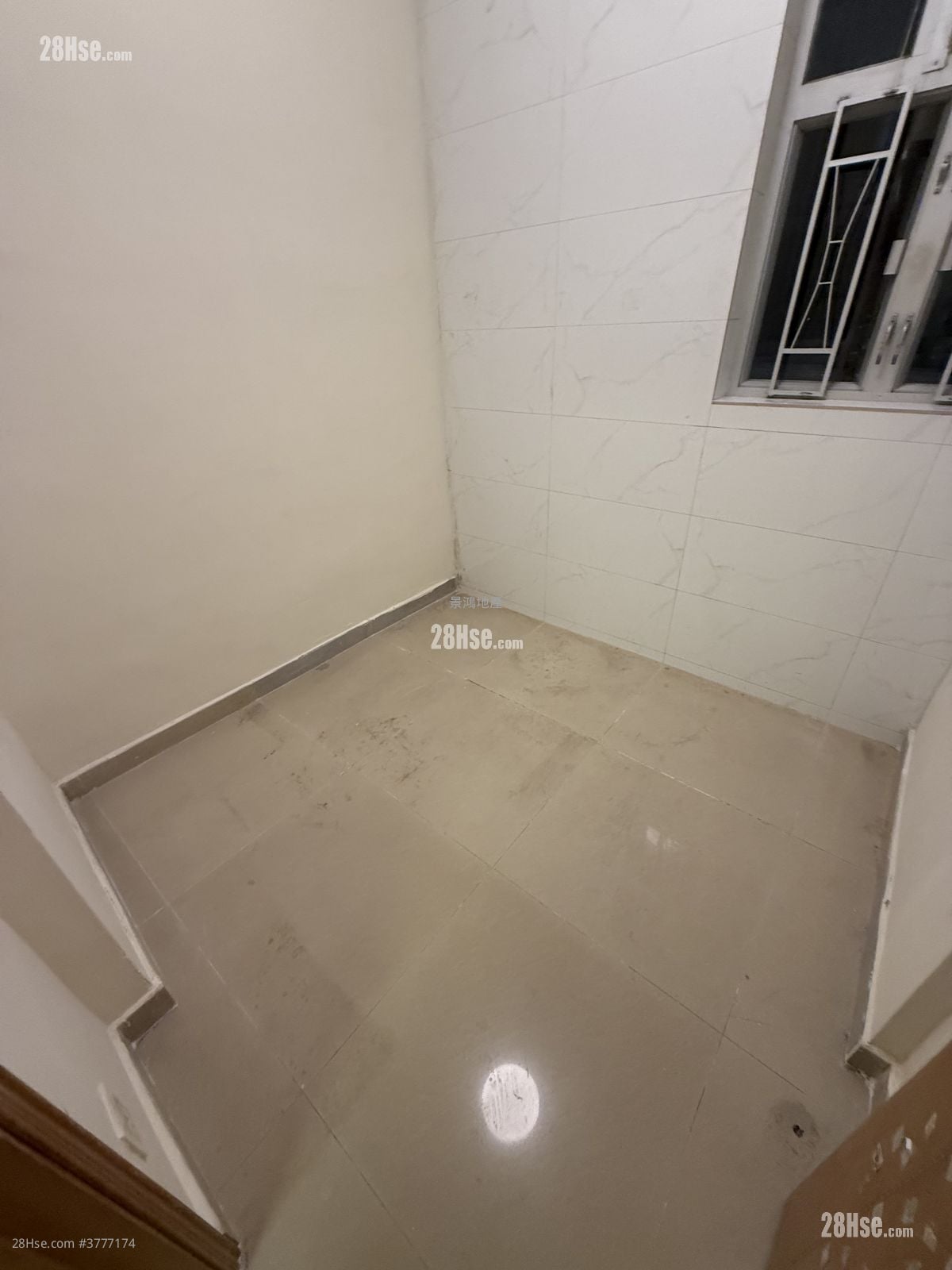 Man Yuen Building Rental 1 Bedroom , 1 Bathroom 180 ft²