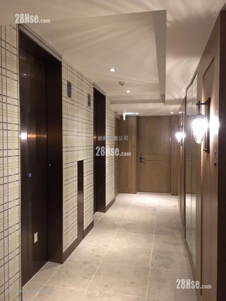 Eight South Lane Sell 1 Bedroom , 1 Bathroom 315 ft²