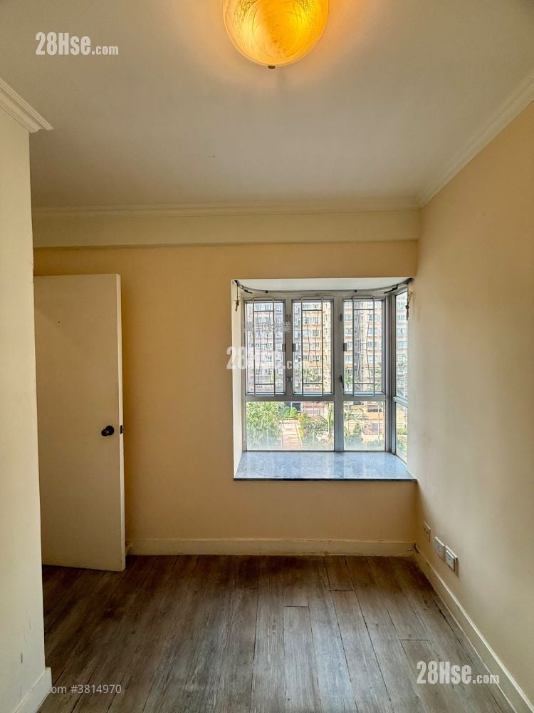 太湖花园 售盘 2 房 , 1 浴室 400 平方尺