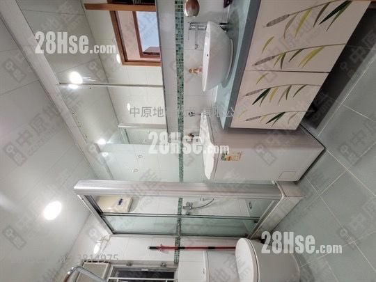 Elizabeth House Sell 2 Bedrooms 540 ft²