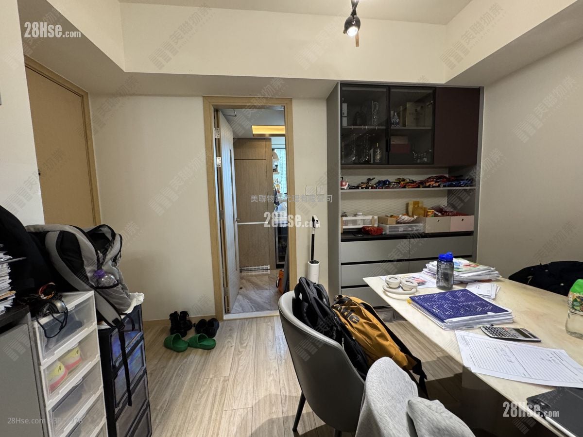 天钻 售盘 3 房 869 平方尺