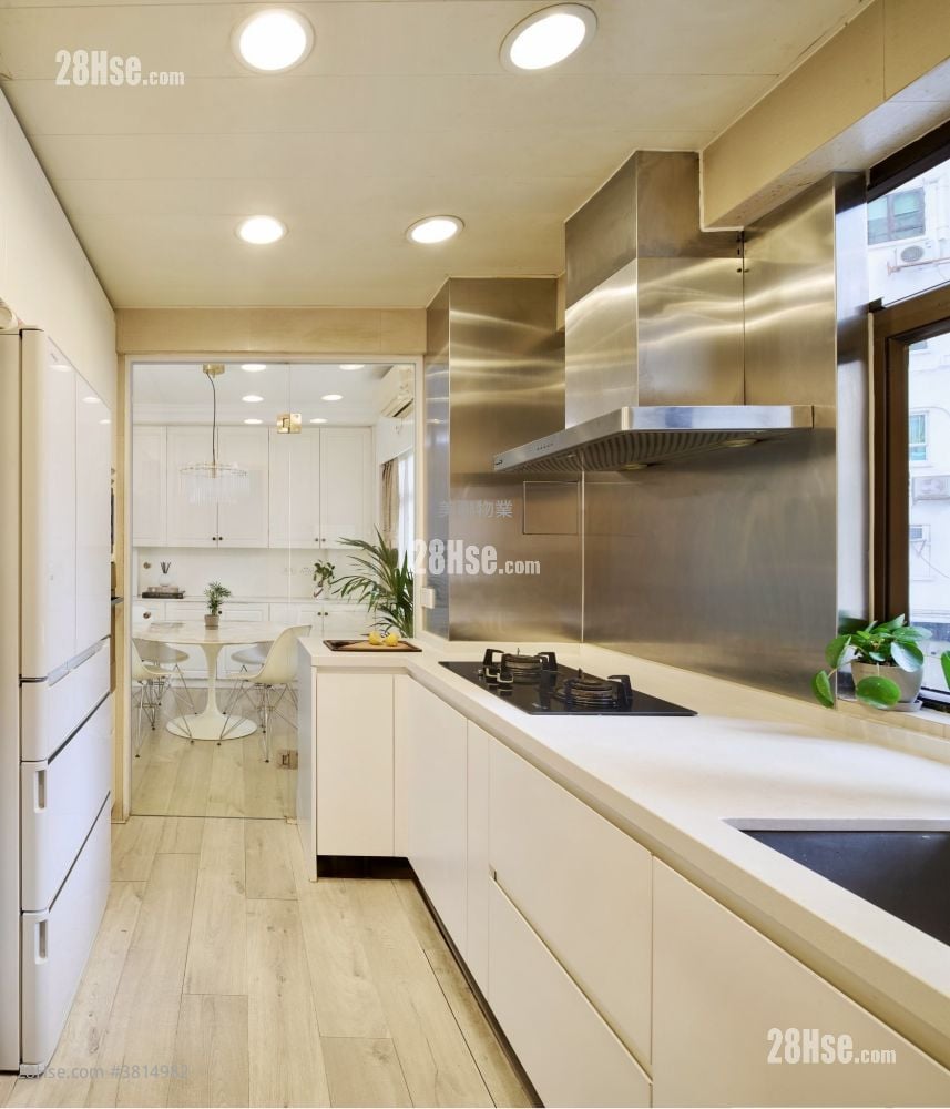 鼎峰大厦 售盘 3 房 1,173 平方尺