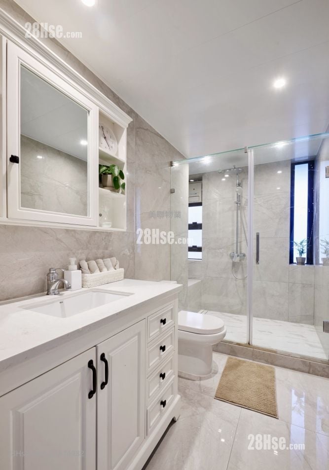 鼎峰大厦 售盘 3 房 1,173 平方尺