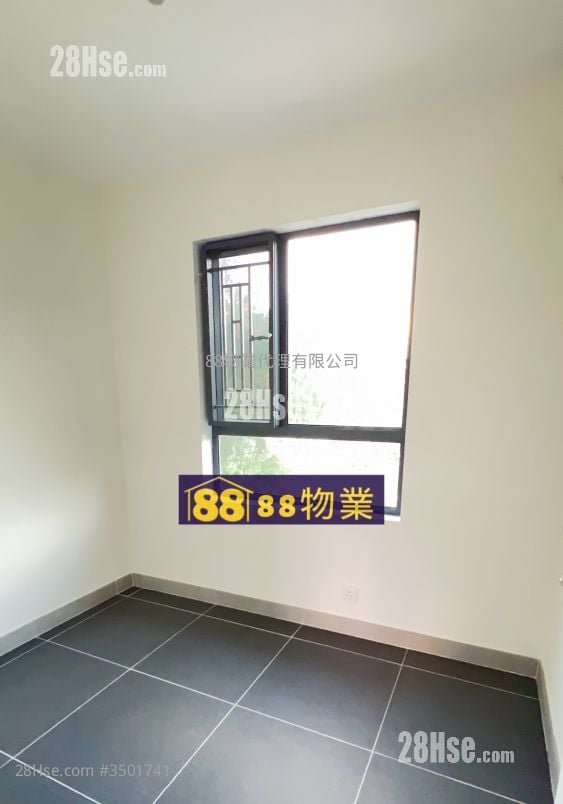 Village Sell 3 Bedrooms , 2 Bathrooms 700 ft²