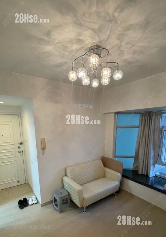 Sheung Shui Centre Sell 2 Bedrooms , 1 Bathroom 342 ft²