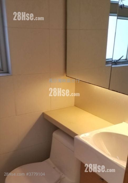 Metro Harbour View Sell 2 Bedrooms 408 ft²