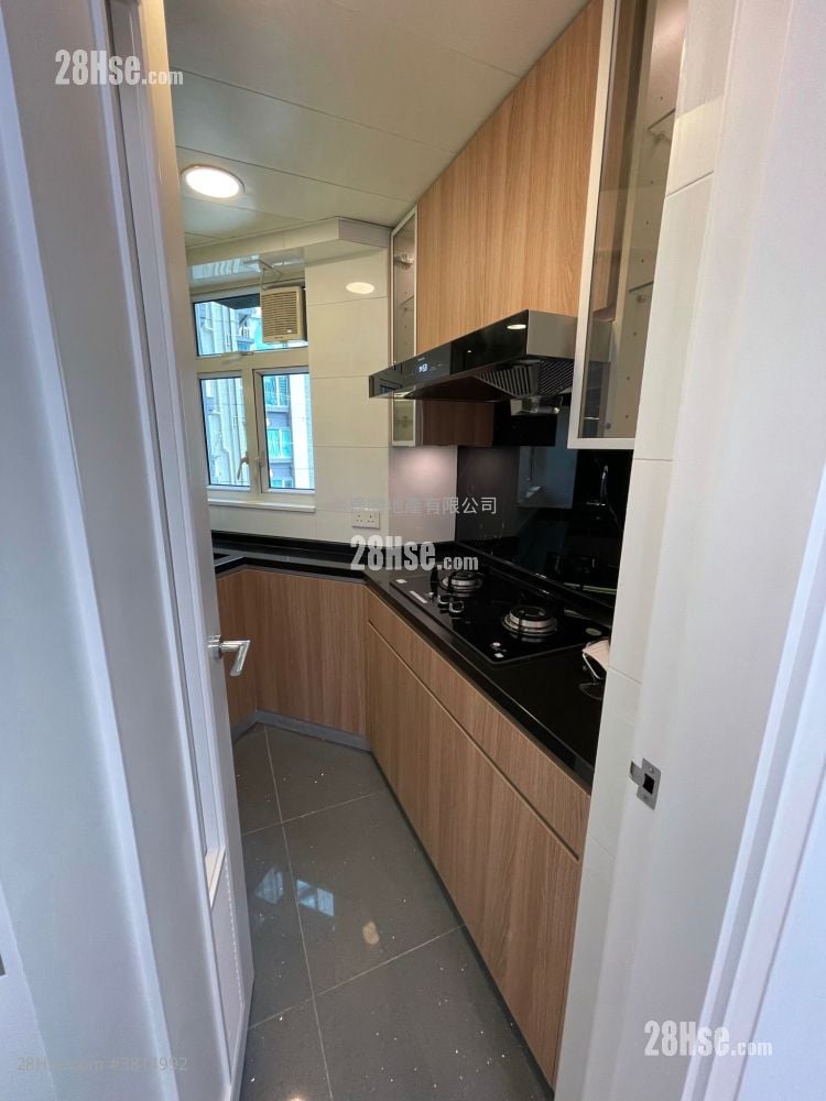 峻滢 售盘 2 房 498 平方尺