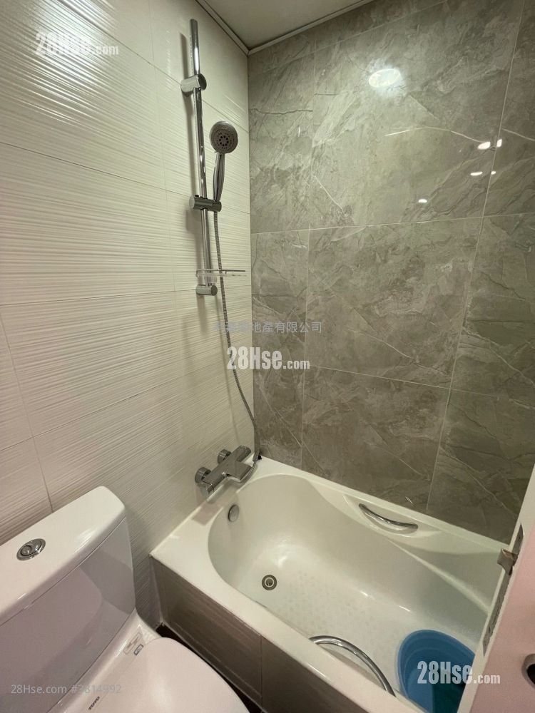 峻滢 售盘 2 房 498 平方尺