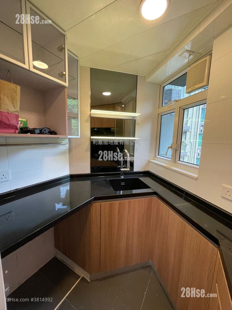 峻滢 售盘 2 房 498 平方尺