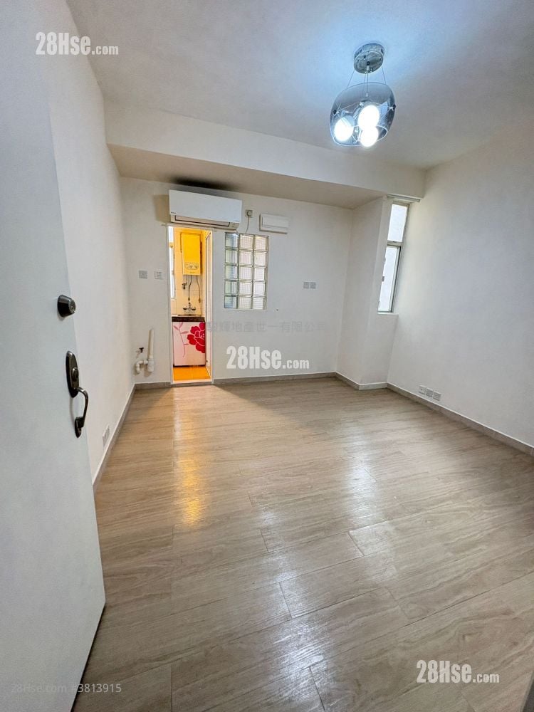 Winfield Building Rental Studio , 1 Bathroom 194 ft²