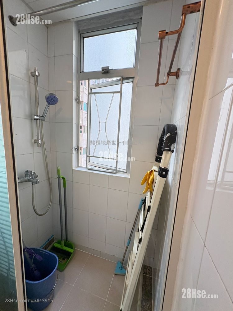 Winfield Building Rental Studio , 1 Bathroom 194 ft²