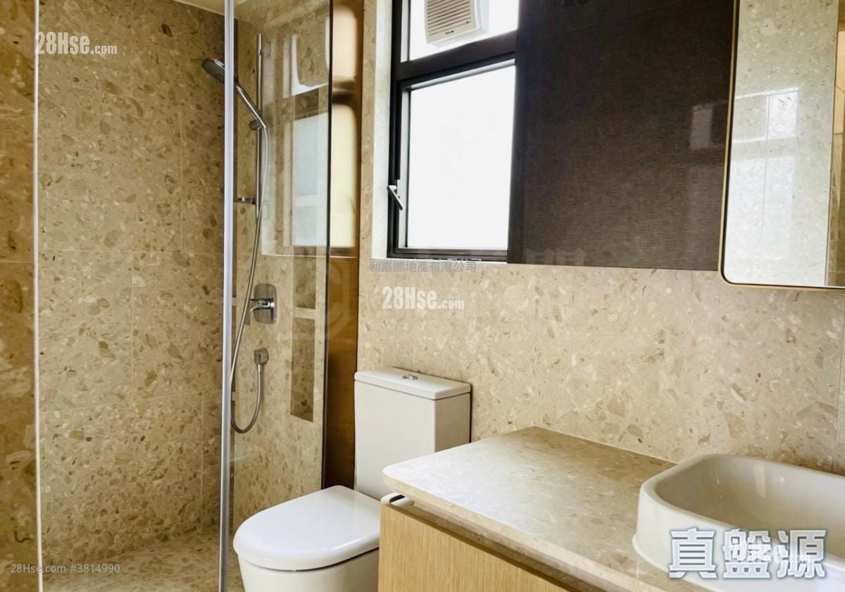 香岛 售盘 3 房 1,175 平方尺