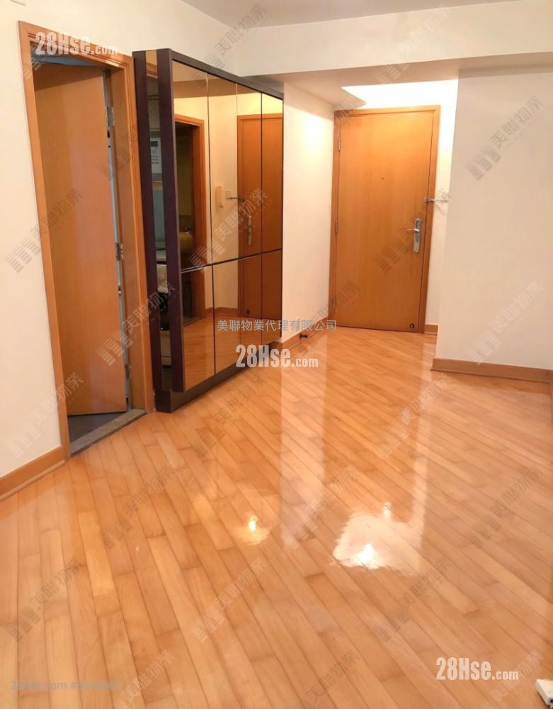 Park Central Sell 2 Bedrooms 406 ft²