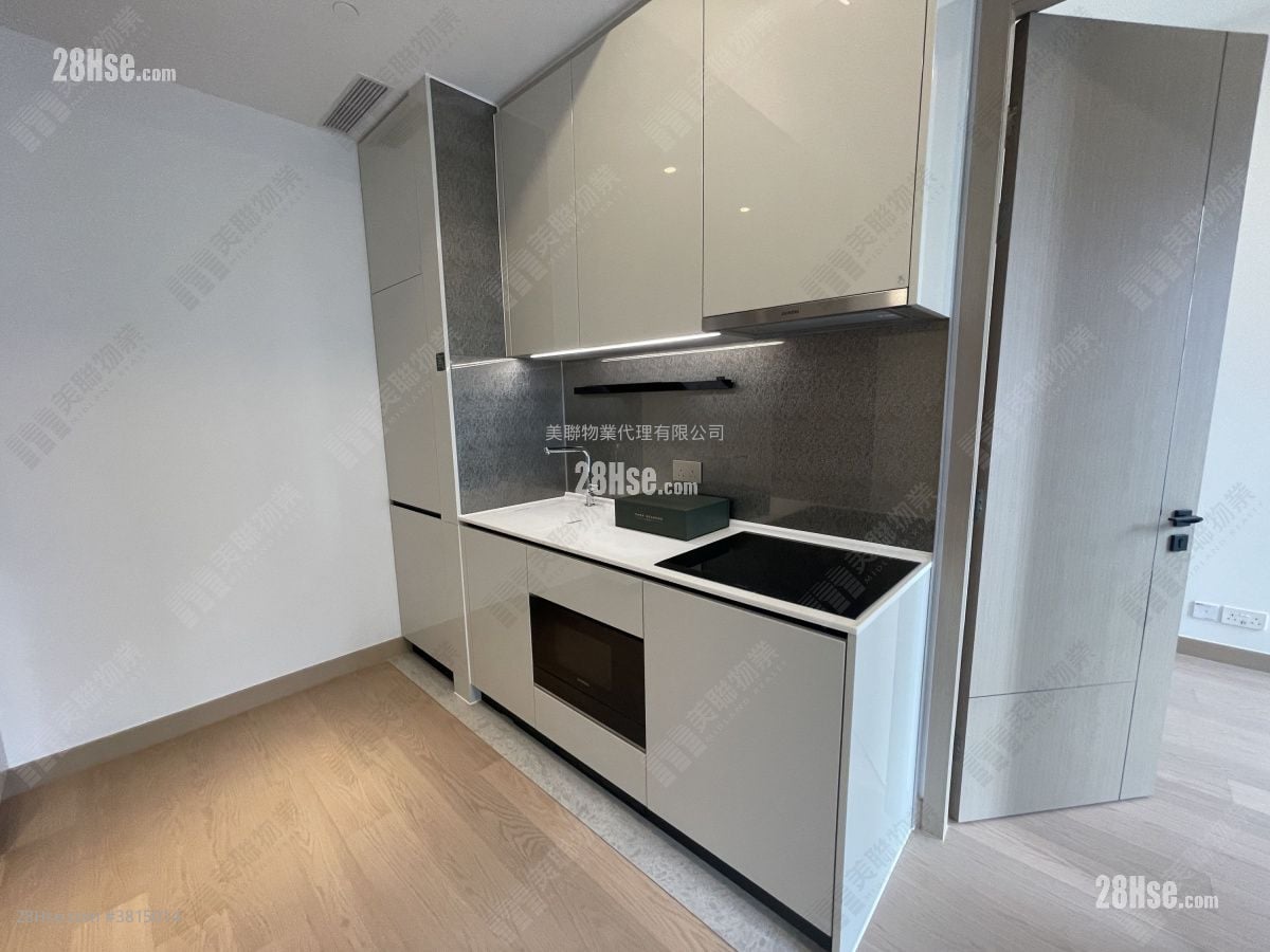 Park Seasons Sell 1 Bedroom , 1 Bathroom 327 ft²