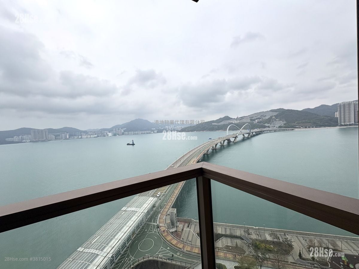 Lp10 Sell 4 Bedrooms , 3 Bathrooms 1,002 ft²