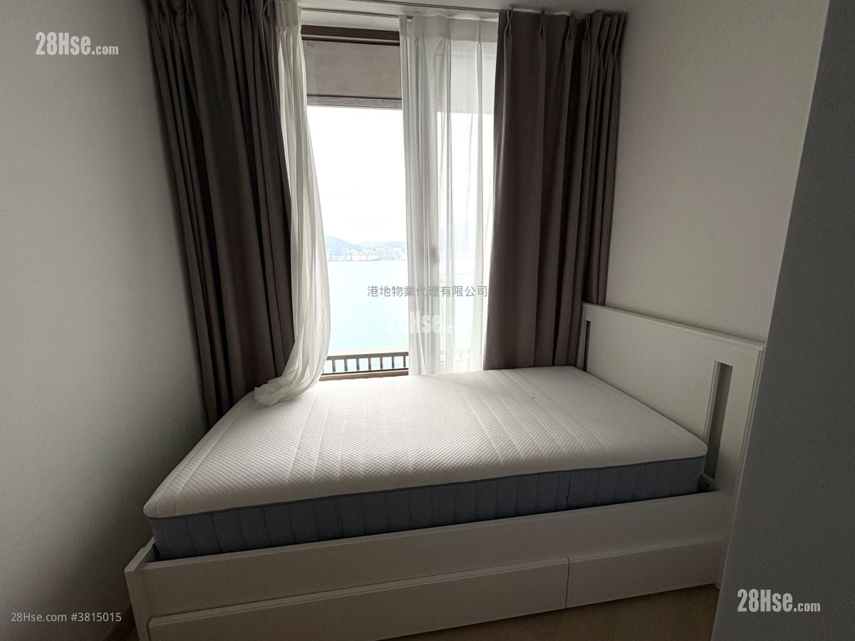 Lp10 Sell 4 Bedrooms , 3 Bathrooms 1,002 ft²